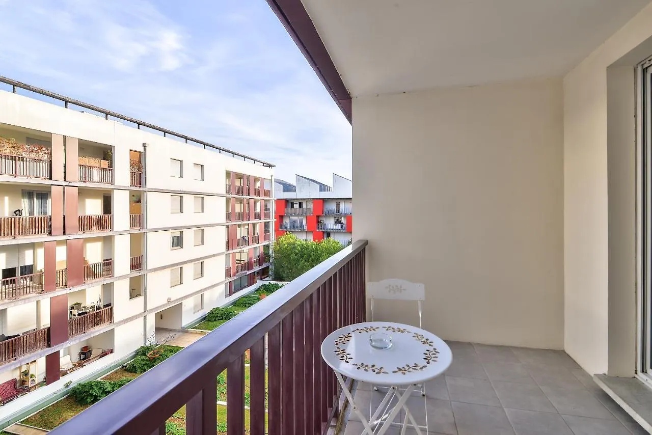 Lovely Flat In Τουλούζη 0*,  Γαλλία
